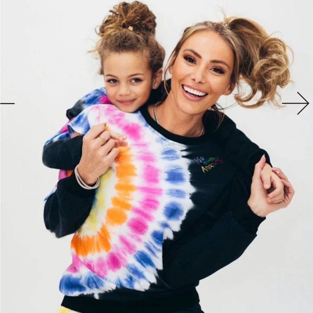 Lola + the boys RAINBOW TIE DYE RUFFLE top – TEEN/WOMEN M